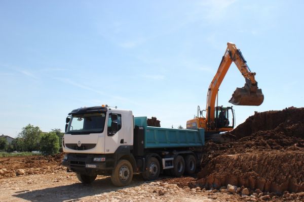 terrassement et évacuation