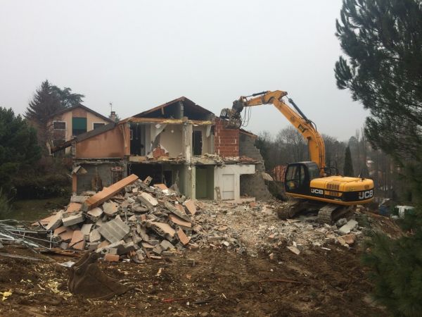 Démolition partielle de maison individuelle sur Lyon 9