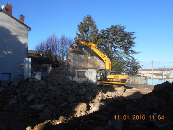 Démolition du deuxième bâtiment