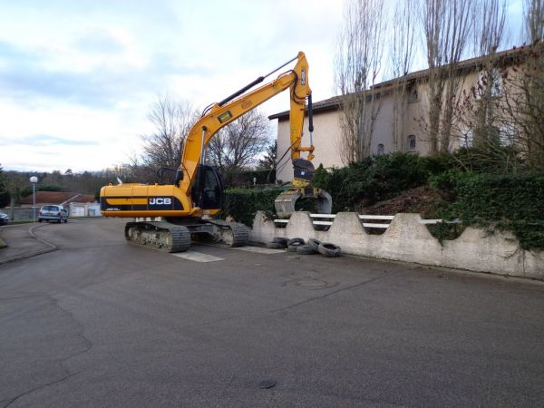 Arrivée de la pelle